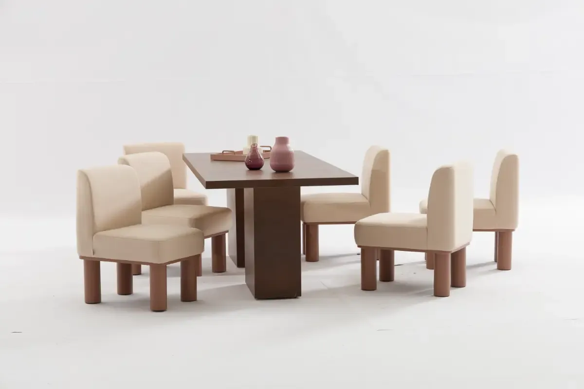 Mousse dining - Tables et chaises
