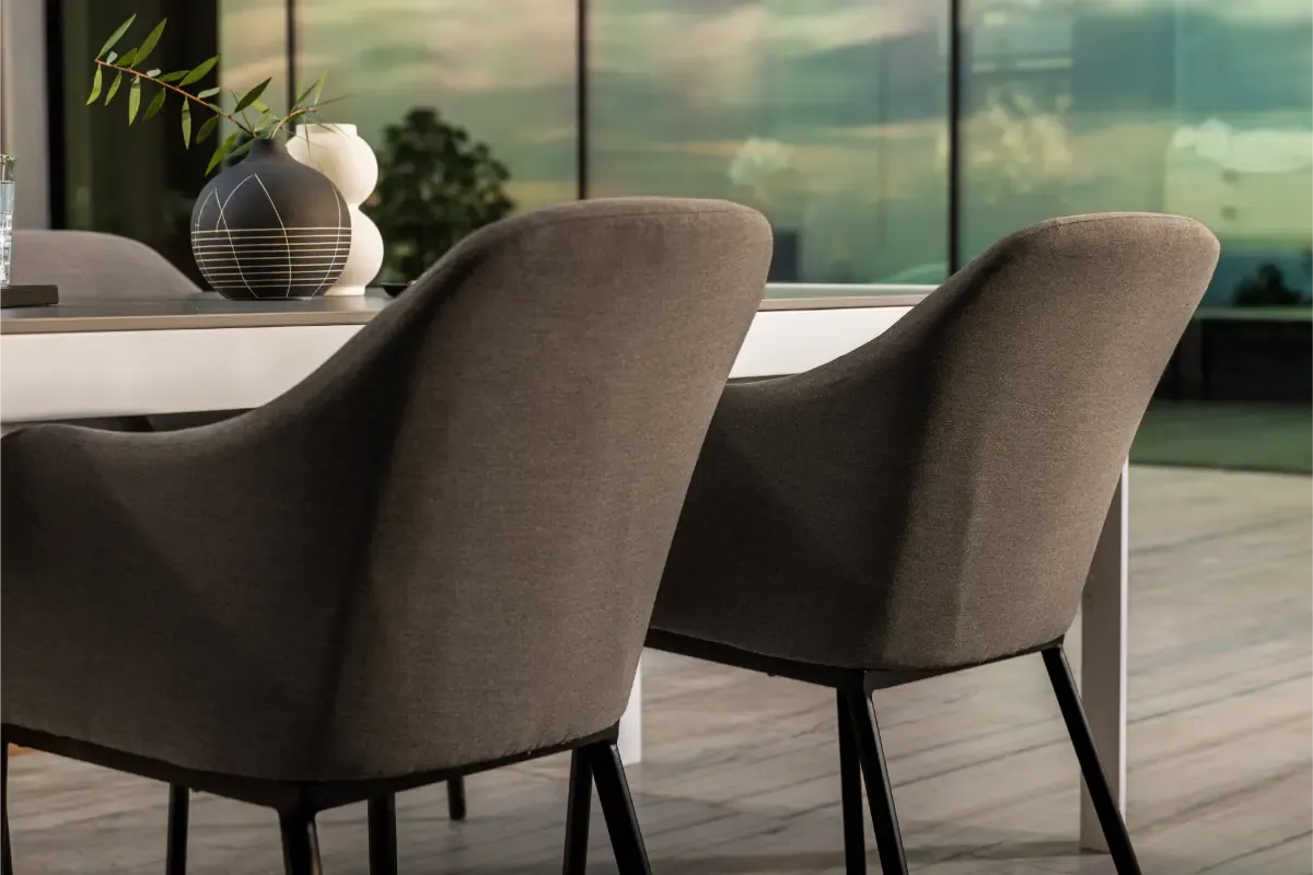 John dining - Tables et chaises