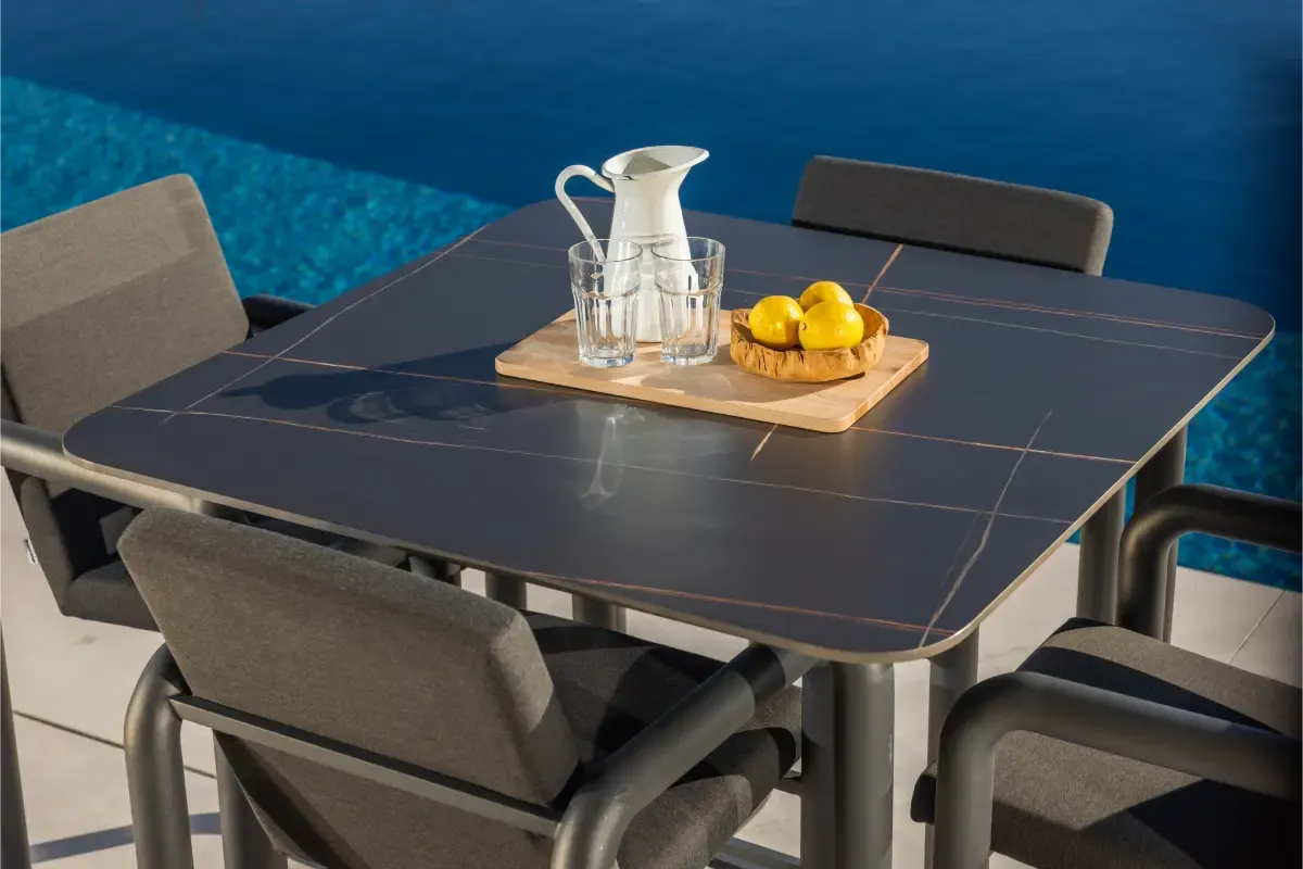 Aby B - Tables de jardin