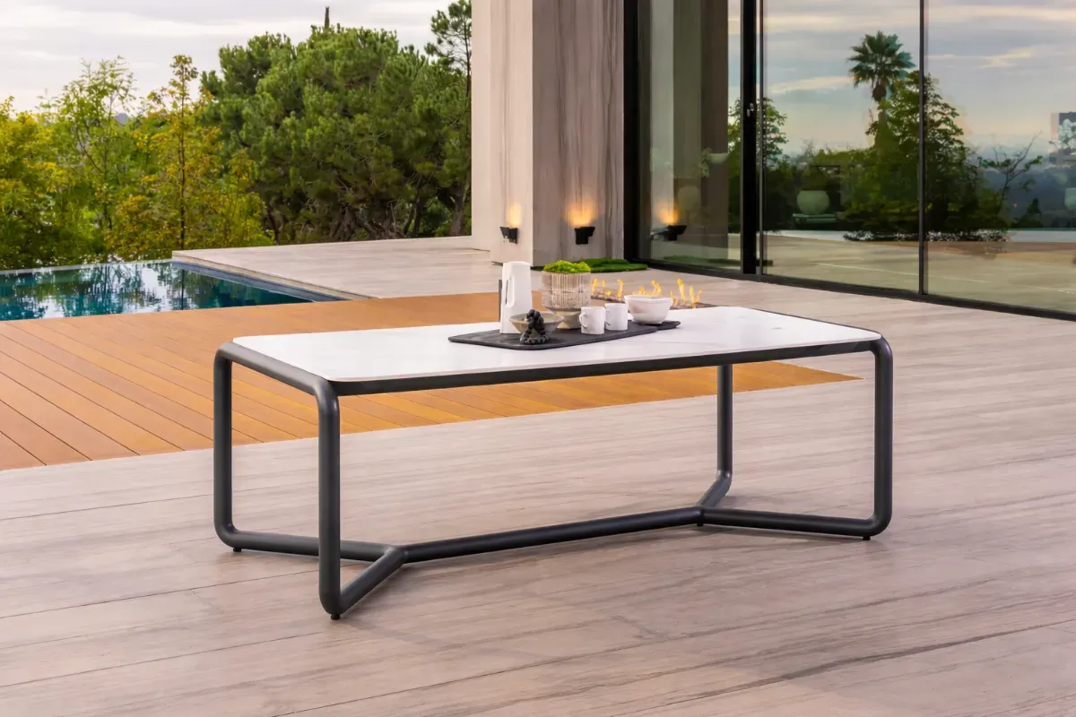 Aby T - Tables de jardin