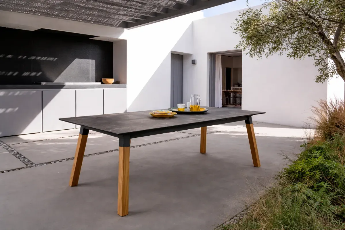 Elise T - Tables de jardin