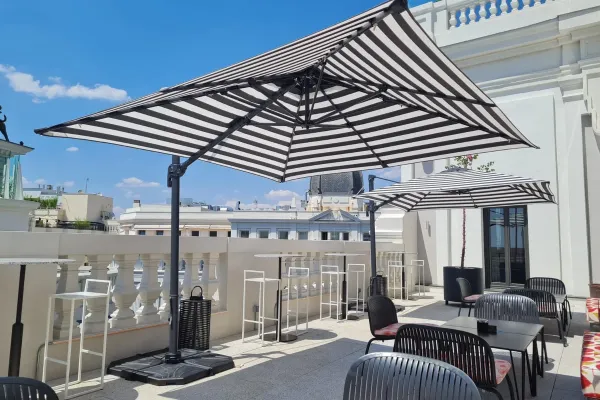 Slabor Dalles - Parasols et pieds