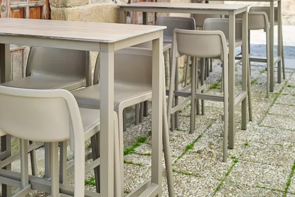 Attic Bar - Chaises de jardin