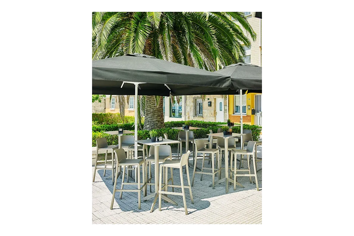 Attic Bar - Chaises de jardin