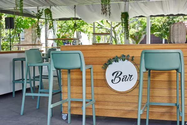 Attic Bar - Chaises de jardin