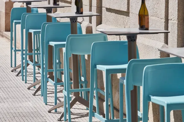 Attic Bar - Chaises de jardin