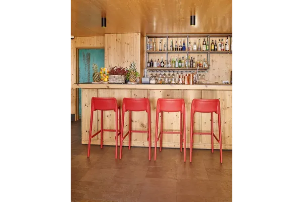 Attic Bar - Chaises de jardin