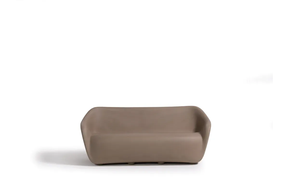 Rebor Sofa - Monobloc