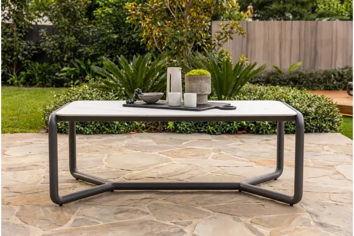 Aby T - Tables de jardin