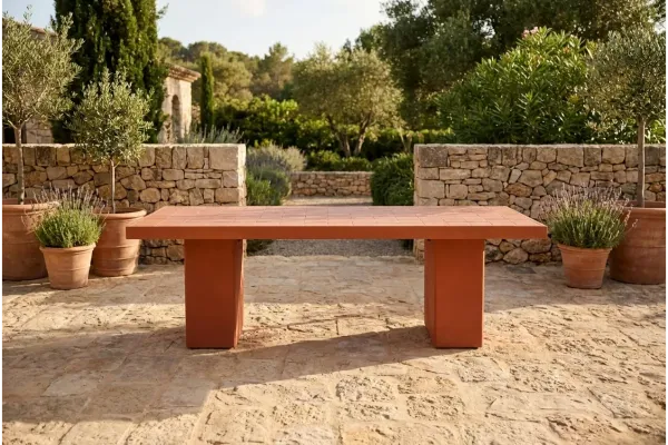 The Obey T - Tables de jardin