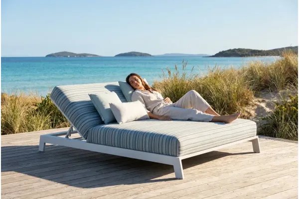 Beach - Bains de soleil