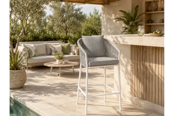 Gabon IV - Chaises de jardin