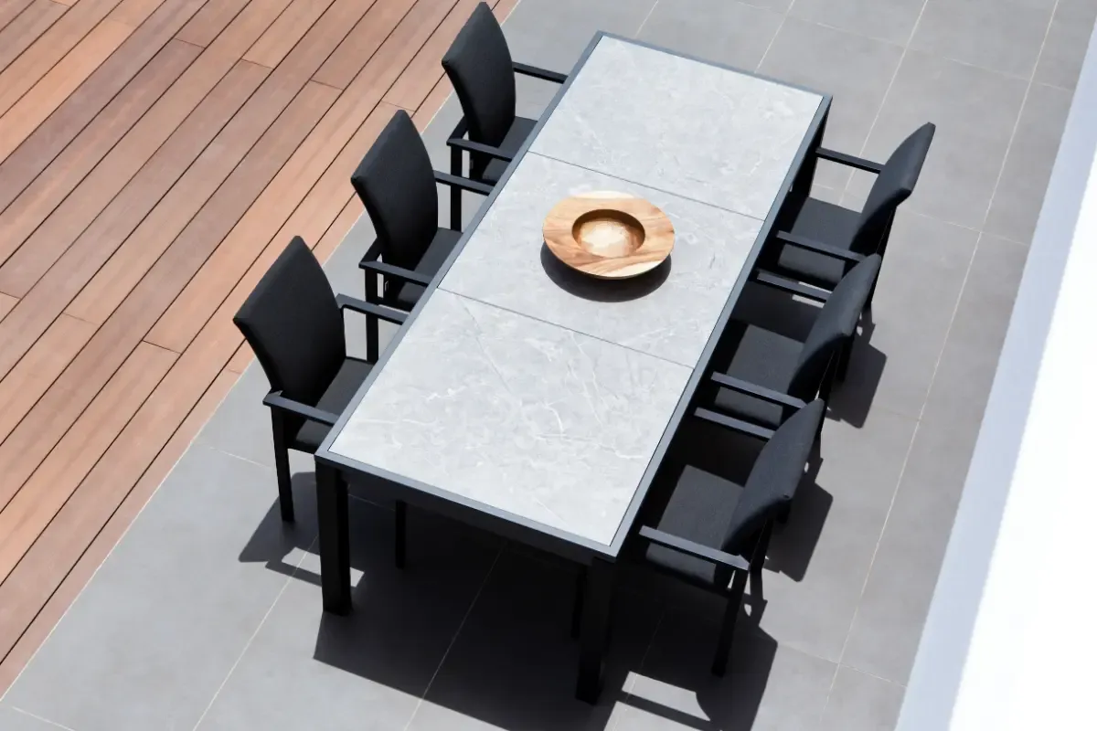 Bolt dining - Tables et chaises