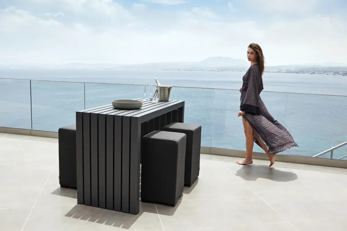 Rise bar II - Tables et chaises